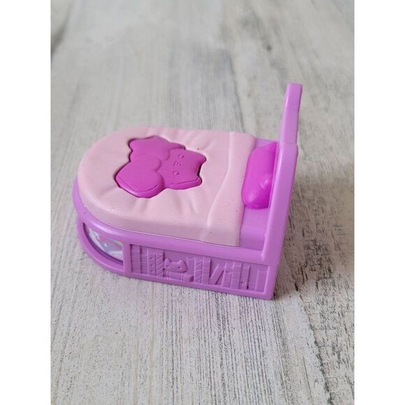 SML pink mini doll cat bed toy figure accessory - Picture 5 of 8